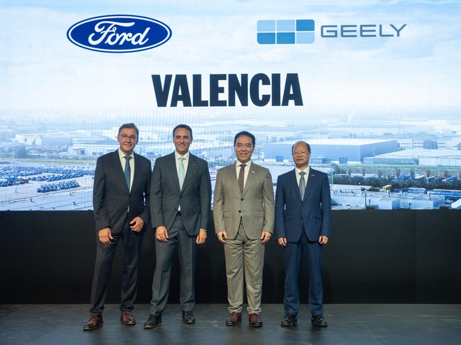 Ford en Geely kondigden in Valencia een gezamenlijke productieonderneming aan die vanaf 2027 van start moet gaan
