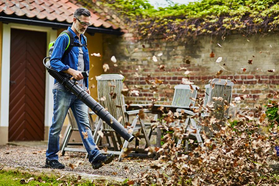 Greenworks ontwikkelt duurzaam accugereedschap voor in de tuin